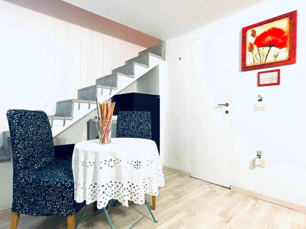 Apartment In 3 Minutes From Duomo Ingresso Via Dei Piatti Milano Exterior foto